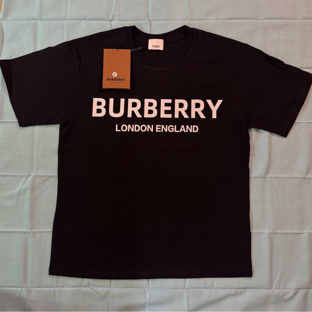 Burberry Black Tee Small